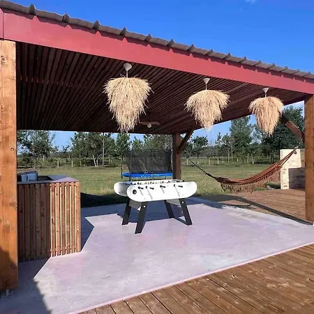 Holiday home La Bergerie De Polly *