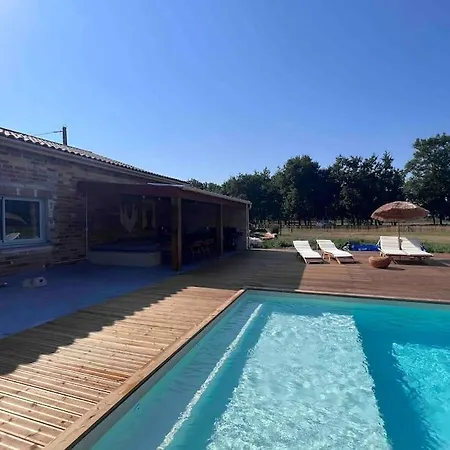 La Bergerie De Polly Sainte-Helene (Gironde)