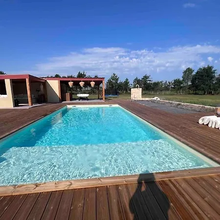 Holiday home La Bergerie De Polly Sainte-Helene (Gironde)