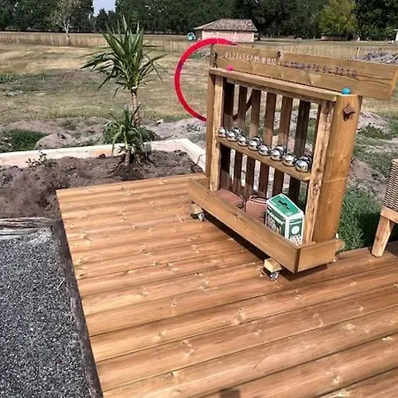 La Bergerie De Polly * Sainte-Helene (Gironde)