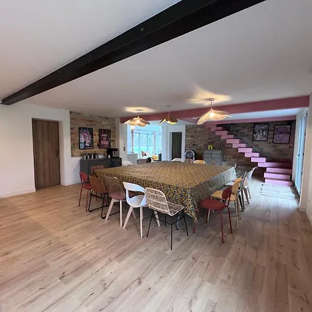La Bergerie De Polly Holiday home